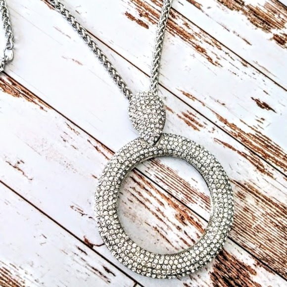 Jewelry - Crystal Ring Fashion Pendent